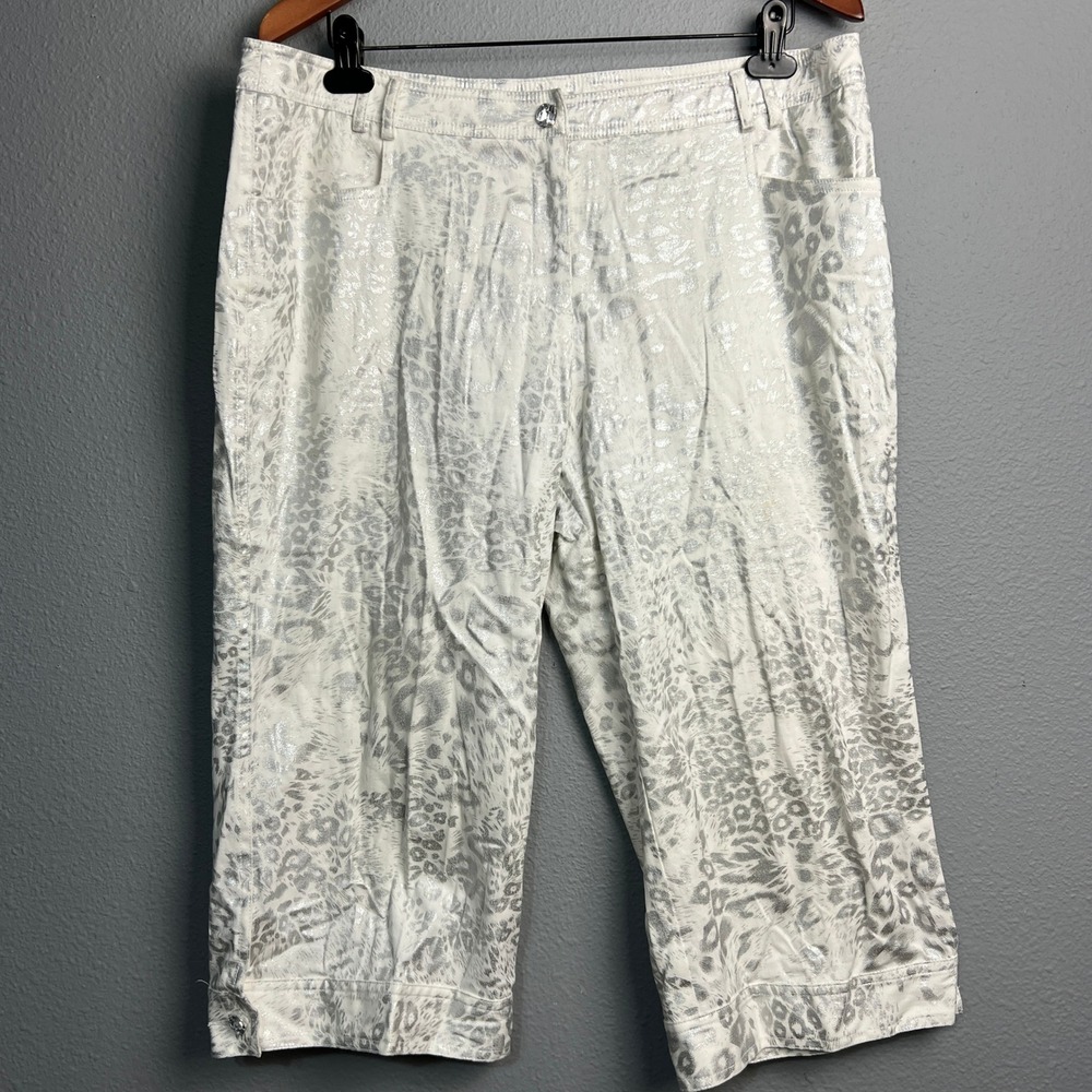 Capri Cropped Pants 12 White Silver Tie Die Animal Print Rhinestone Button Retro